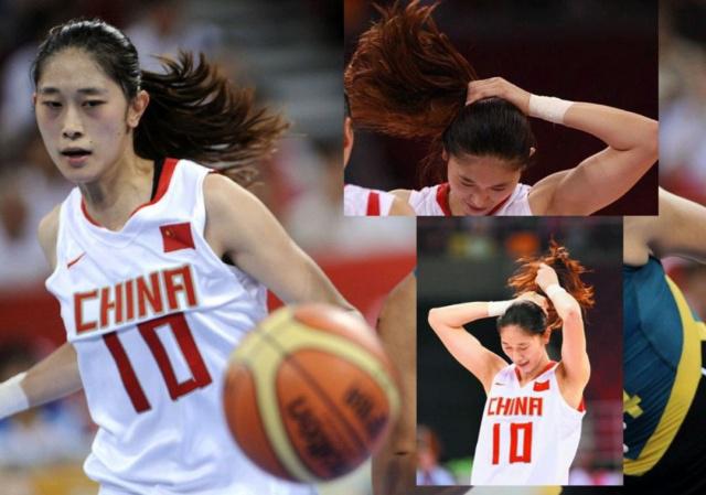 足球国足后防双塔表现稳固（足球国足后防双中卫稳健发挥）