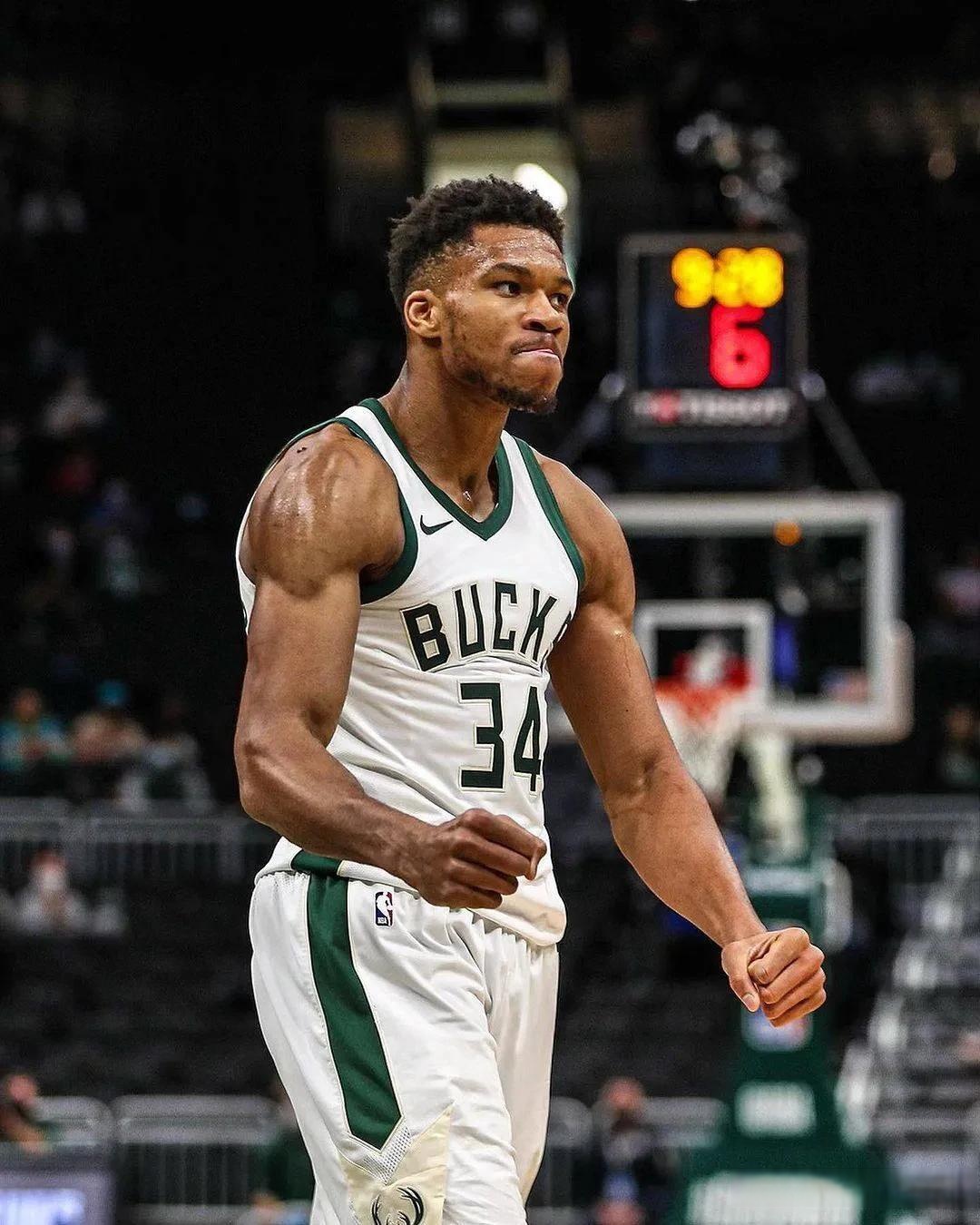 19岁国足新星登陆德乙，半年冲德甲，复刻传奇？（19岁国脚新秀登陆德乙，半年冲刺德甲，能否再写传奇？）