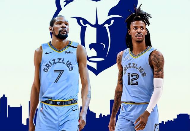 足球意大利名帅重返教练席，引全球媒体关注（意大利足坛名帅重返执教舞台，全球媒体聚焦）