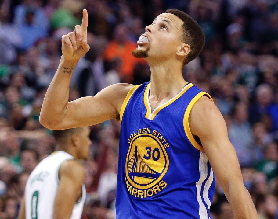 皇马近两个赛季欧冠联赛阶段已输5场，此前五个赛季小组赛共输5场（皇马近两季欧冠已负5场，前五季小组赛总计也只输5场）