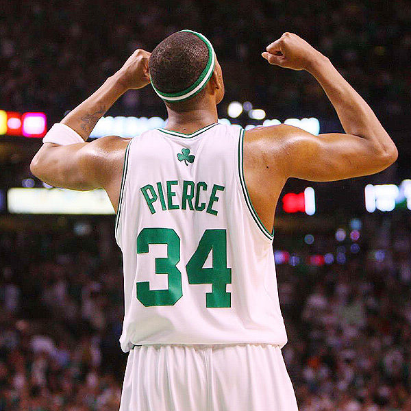 葡萄牙vs亚美尼亚：C罗停赛，莱奥、B费、B席首发出战（葡萄牙对阵亚美尼亚：C罗停赛缺席，莱奥、B费、B席领衔首发）